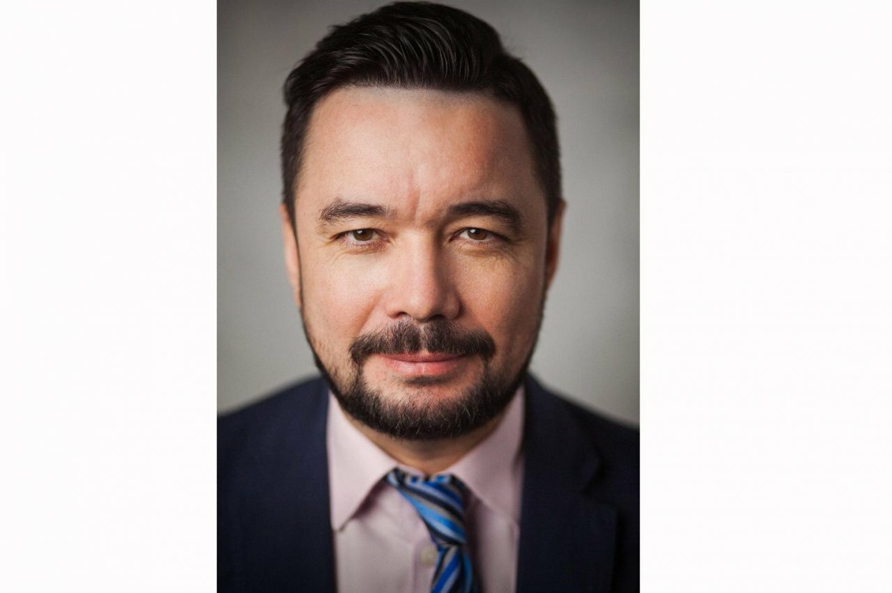 Мурзагулов ростислав биография жена семья