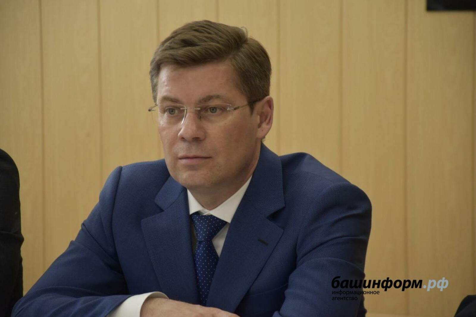 В Башкирии появилось два новых ведомства: Минспорта и госкомитет по молодежной  политике