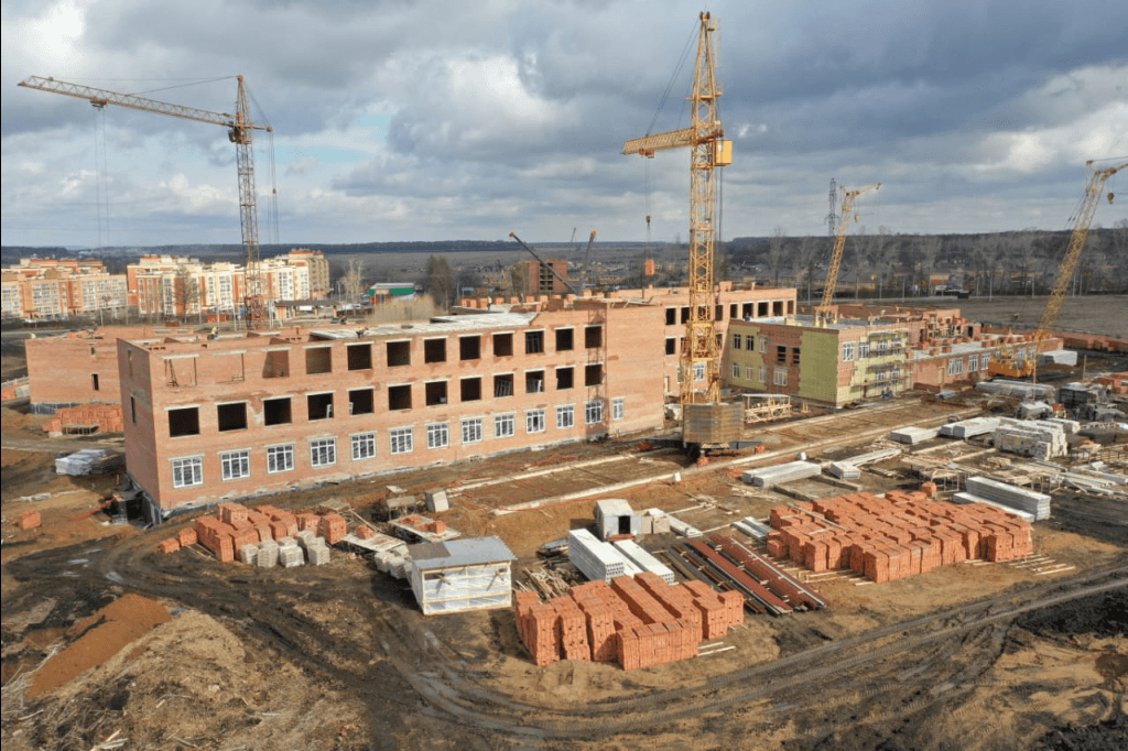 Новый бельский мост. Объекты первый трест уфа. Высотки уфы. Парк в зеленой роще уфа. Новый дом уфа.
