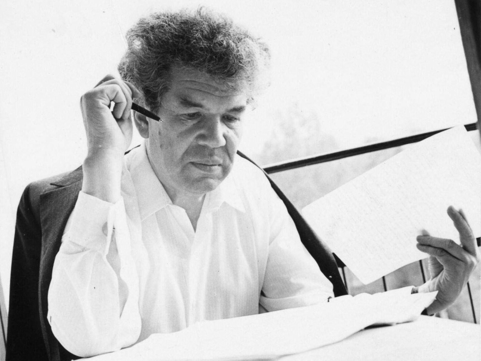 Силәбе өлкәһенең Копейск ҡалаһы урамына Мостай Кәримдең исеме бирелде