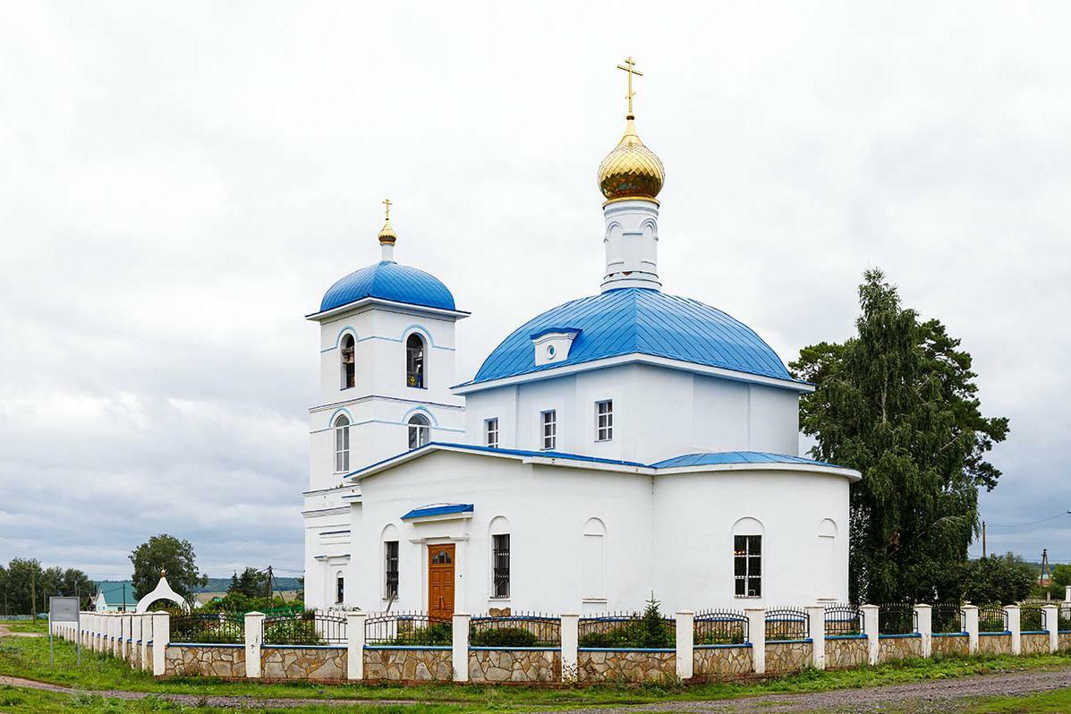 Богородице-Казанский храм села Верхотор Ишимбайского района: история длиной  в 230 лет