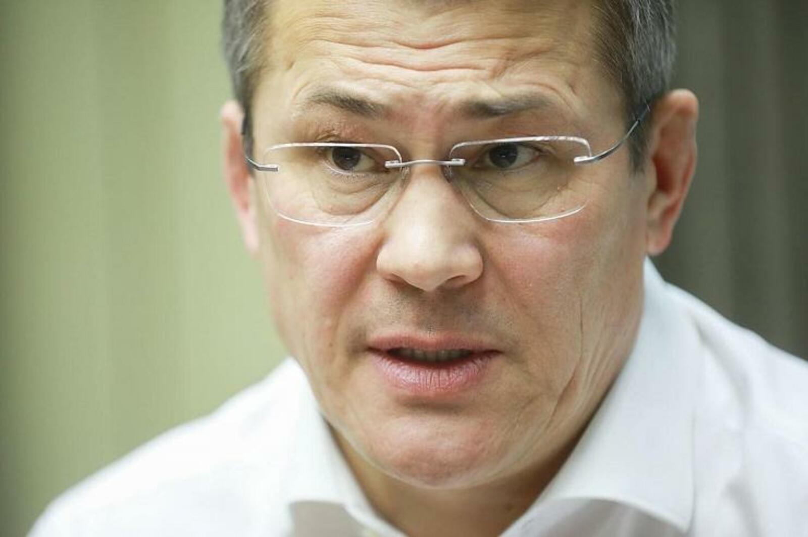 Выборы хабирова. Радий Хабиров. Хабиров Радий Фаритович в молодости. Портрет Хабирова.