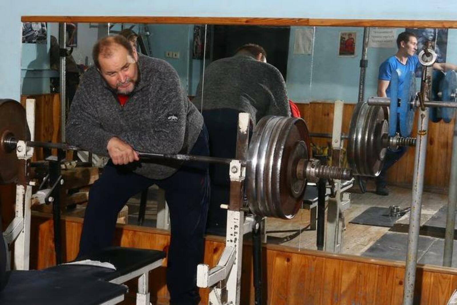 Риф Гадиев пауэрлифтер