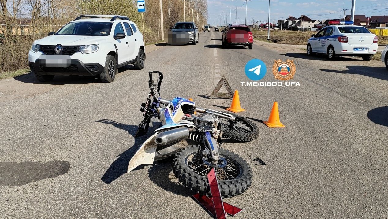 Подросток разбился на мотоцикле