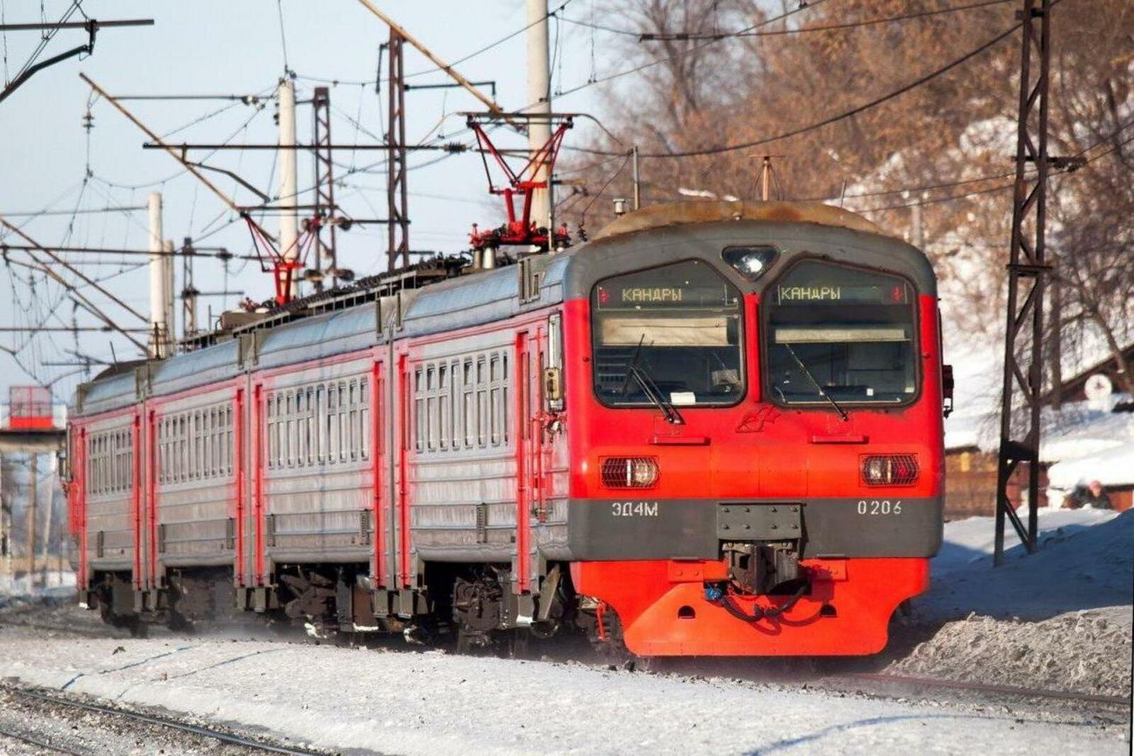 Электричка дема шакша сегодня. Башкортостанская Пригородная пассажирская компания. Электричка Башкортостанская ППК. Электричка Уфа. Поезд электричка.
